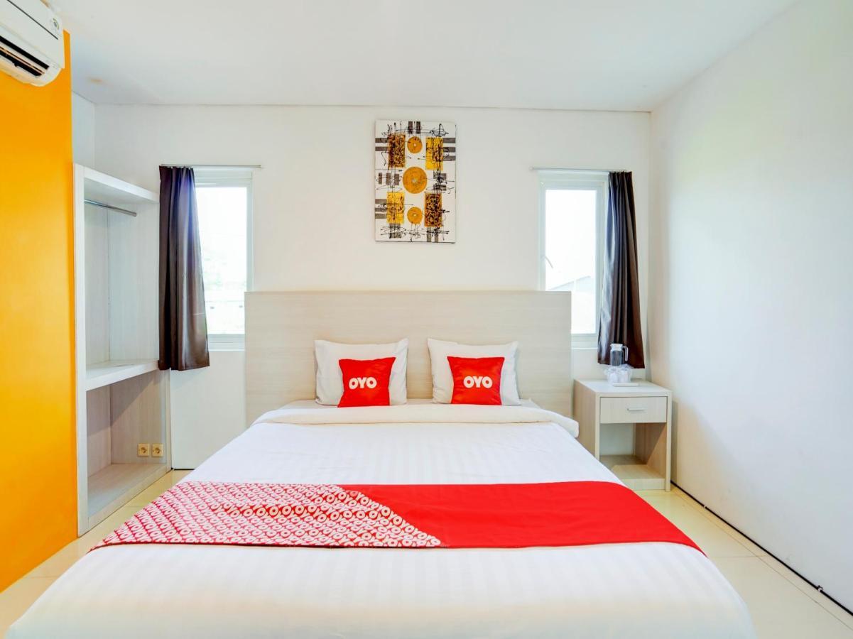 Lg Hotel Jembel מראה חיצוני תמונה