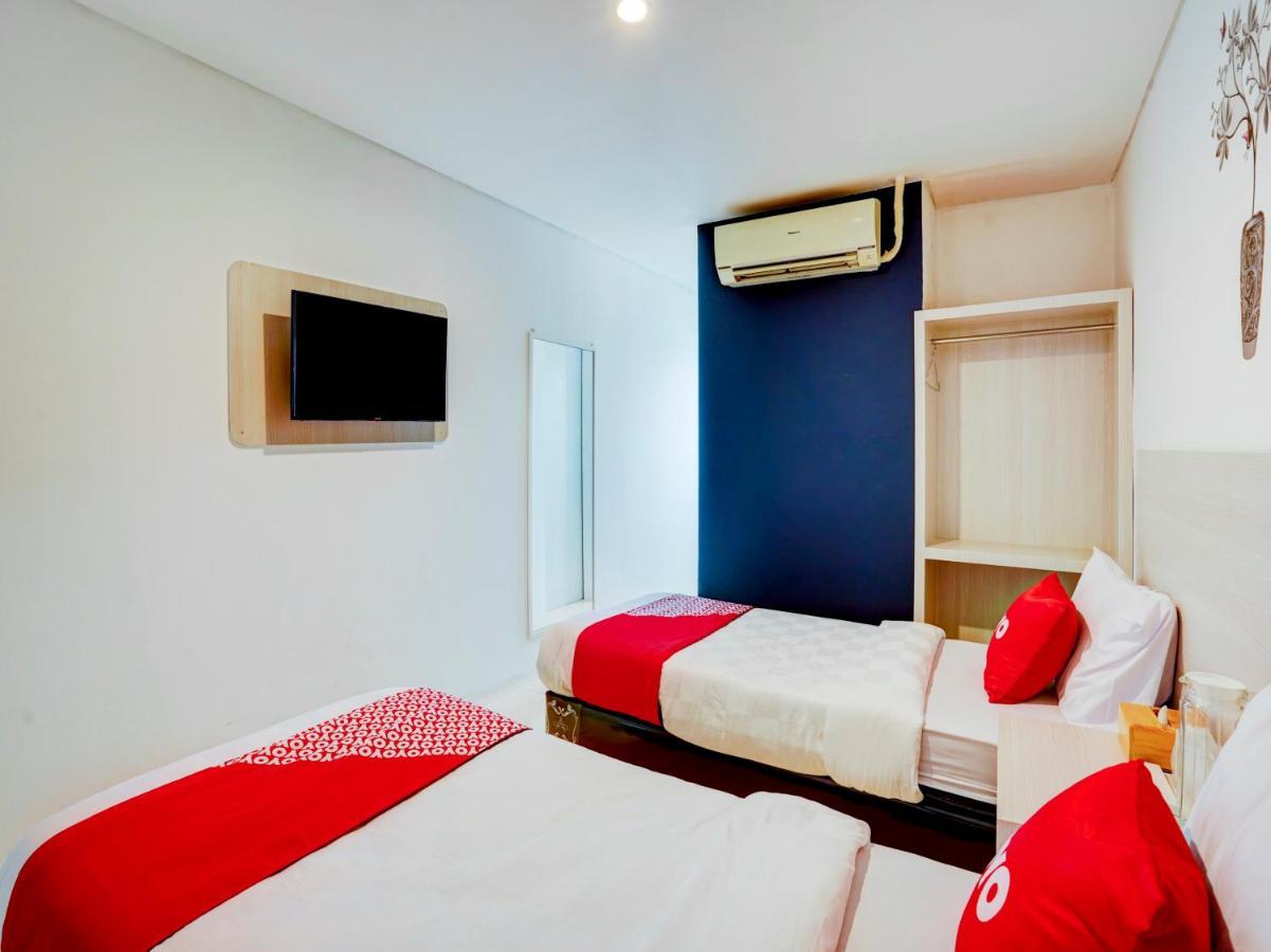 Lg Hotel Jembel מראה חיצוני תמונה