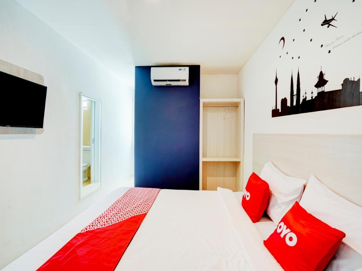 Lg Hotel Jembel מראה חיצוני תמונה